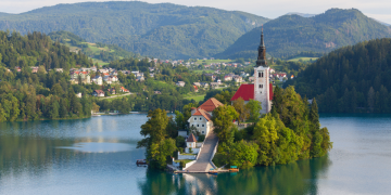 Bled: csupán ötórányi autóút vezet a titokzatos szigetig