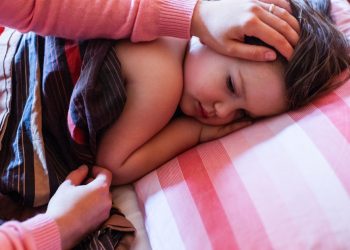 Majomhimlő tünetei gyerekeknél – cikkajánló: femina.hu