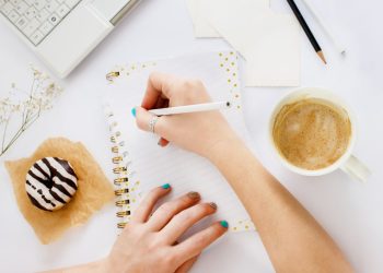 Hiába lassú a hangalapú írás, még él a kézírás – cikkajánló: www.noklapja.hu